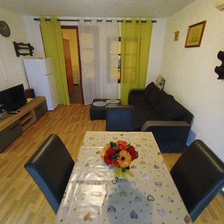 Apartments Villa Marta - Begovic Kotor Eksteriør bilde