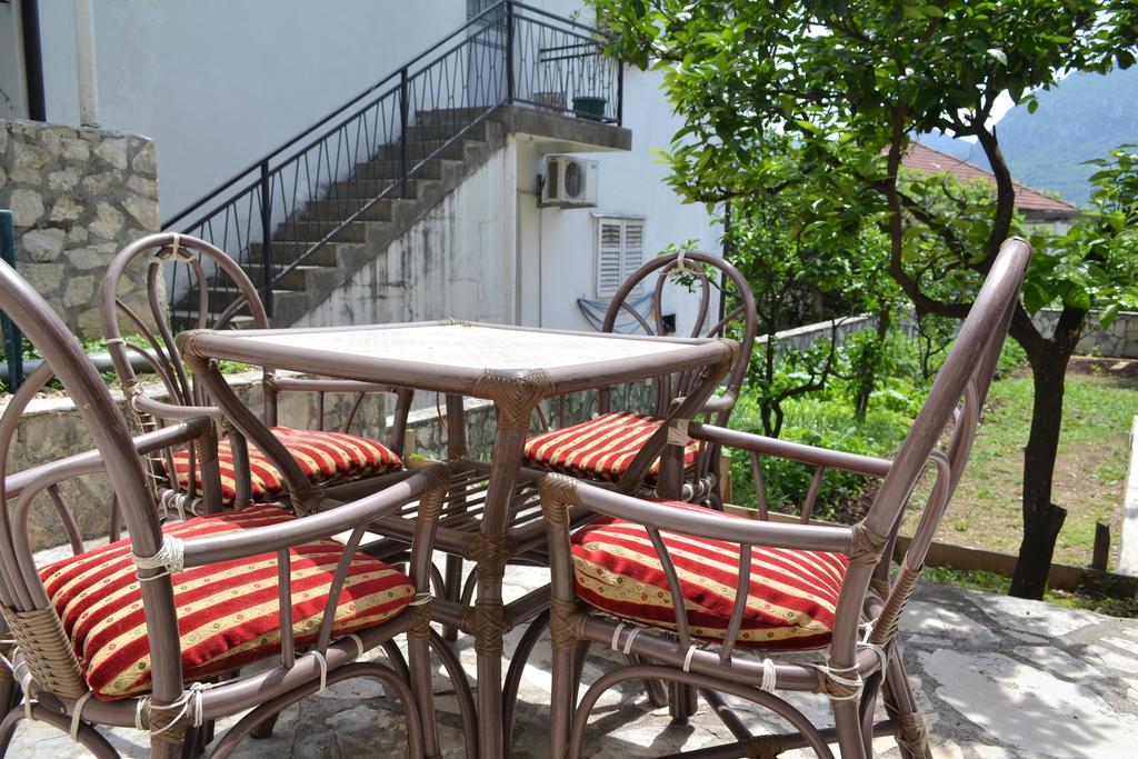 Apartments Villa Marta - Begovic Kotor Eksteriør bilde