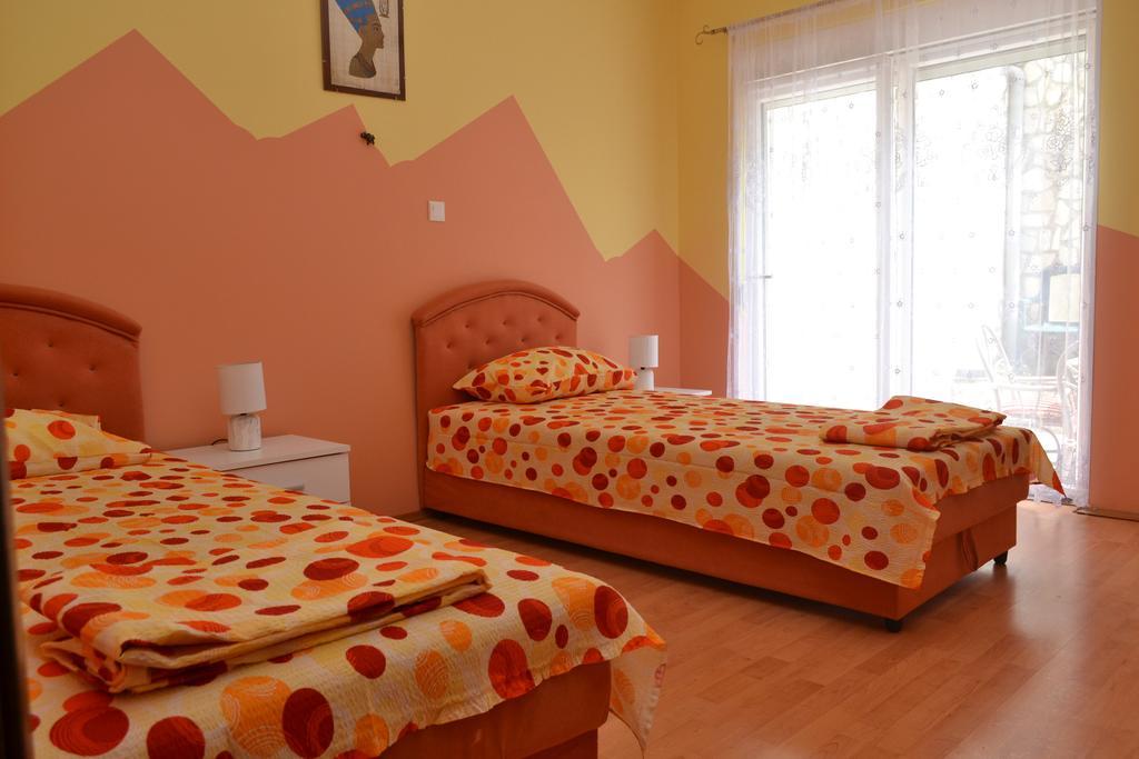 Apartments Villa Marta - Begovic Kotor Eksteriør bilde