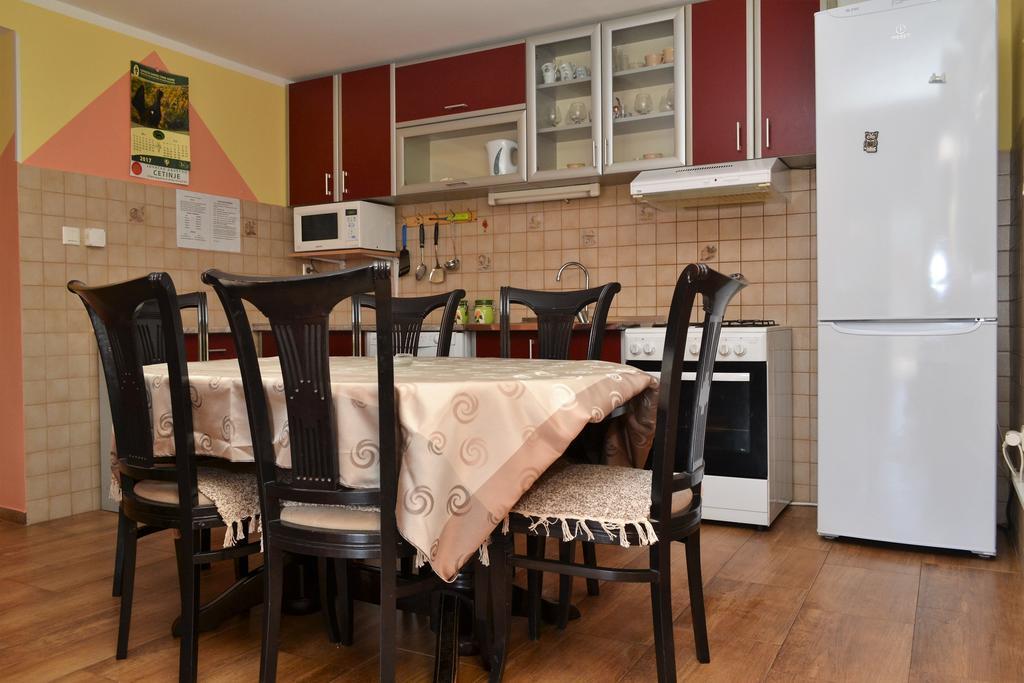 Apartments Villa Marta - Begovic Kotor Eksteriør bilde