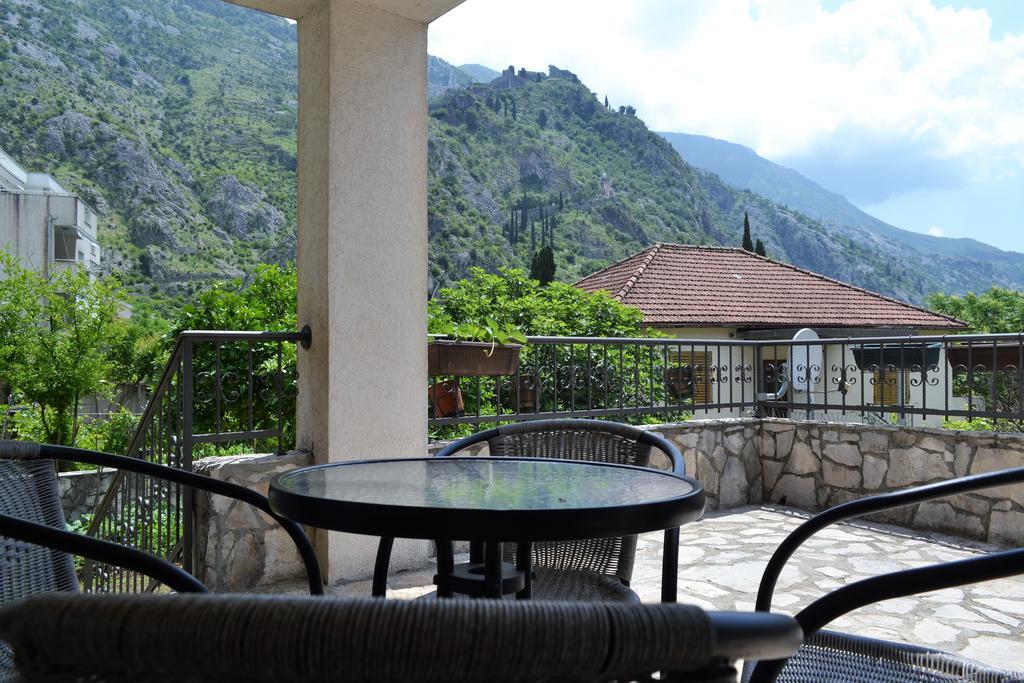 Apartments Villa Marta - Begovic Kotor Eksteriør bilde