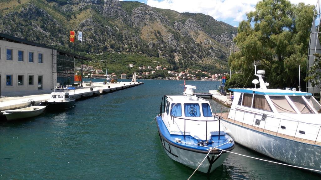 Apartments Villa Marta - Begovic Kotor Eksteriør bilde