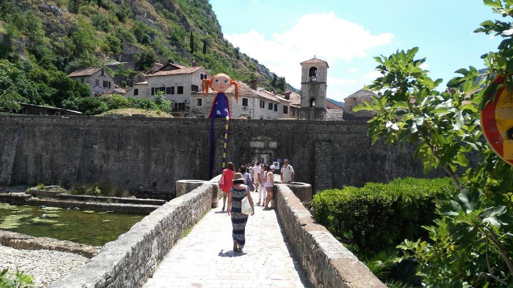 Apartments Villa Marta - Begovic Kotor Eksteriør bilde